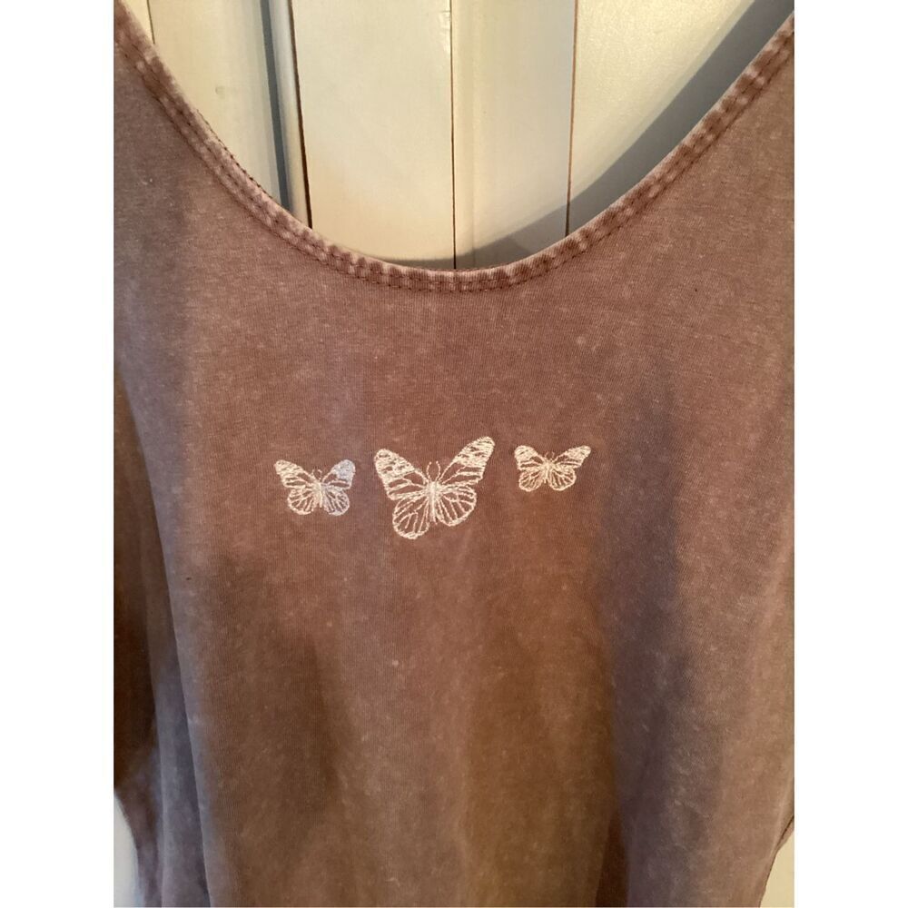 Urban Nation Embroidered Butterfly Body Suit Sz S Snap Closure - Picture 2 of 5
